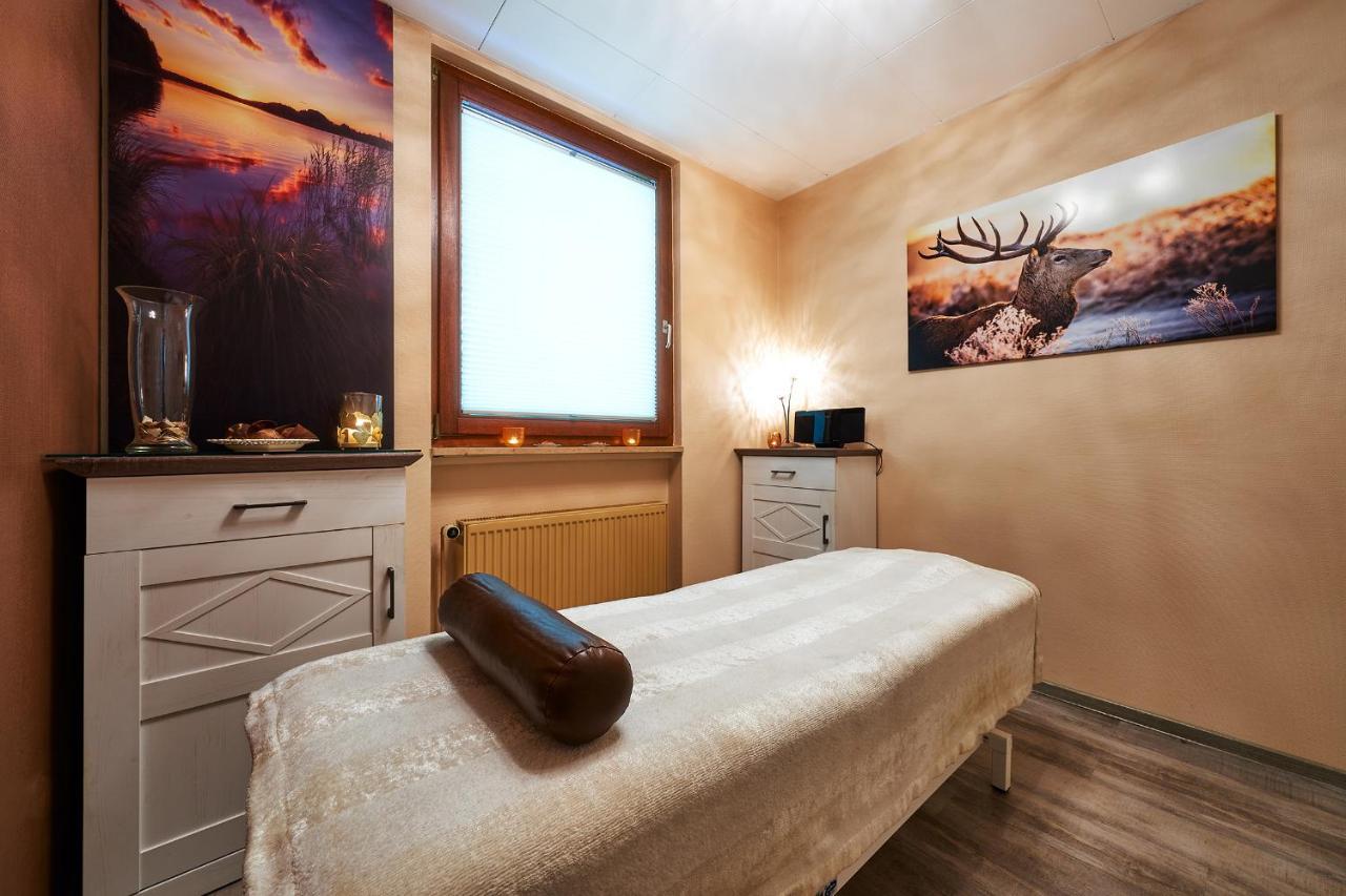 Vitalhotel Am Stadtpark Superior باد هازبرغ المظهر الخارجي الصورة