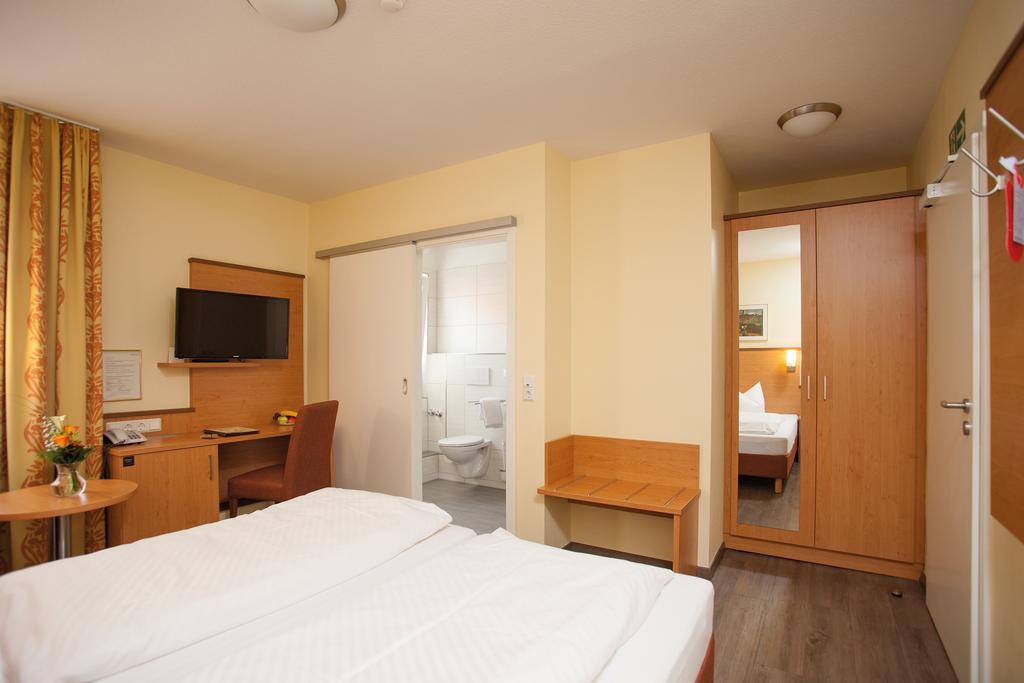 Vitalhotel Am Stadtpark Superior باد هازبرغ المظهر الخارجي الصورة
