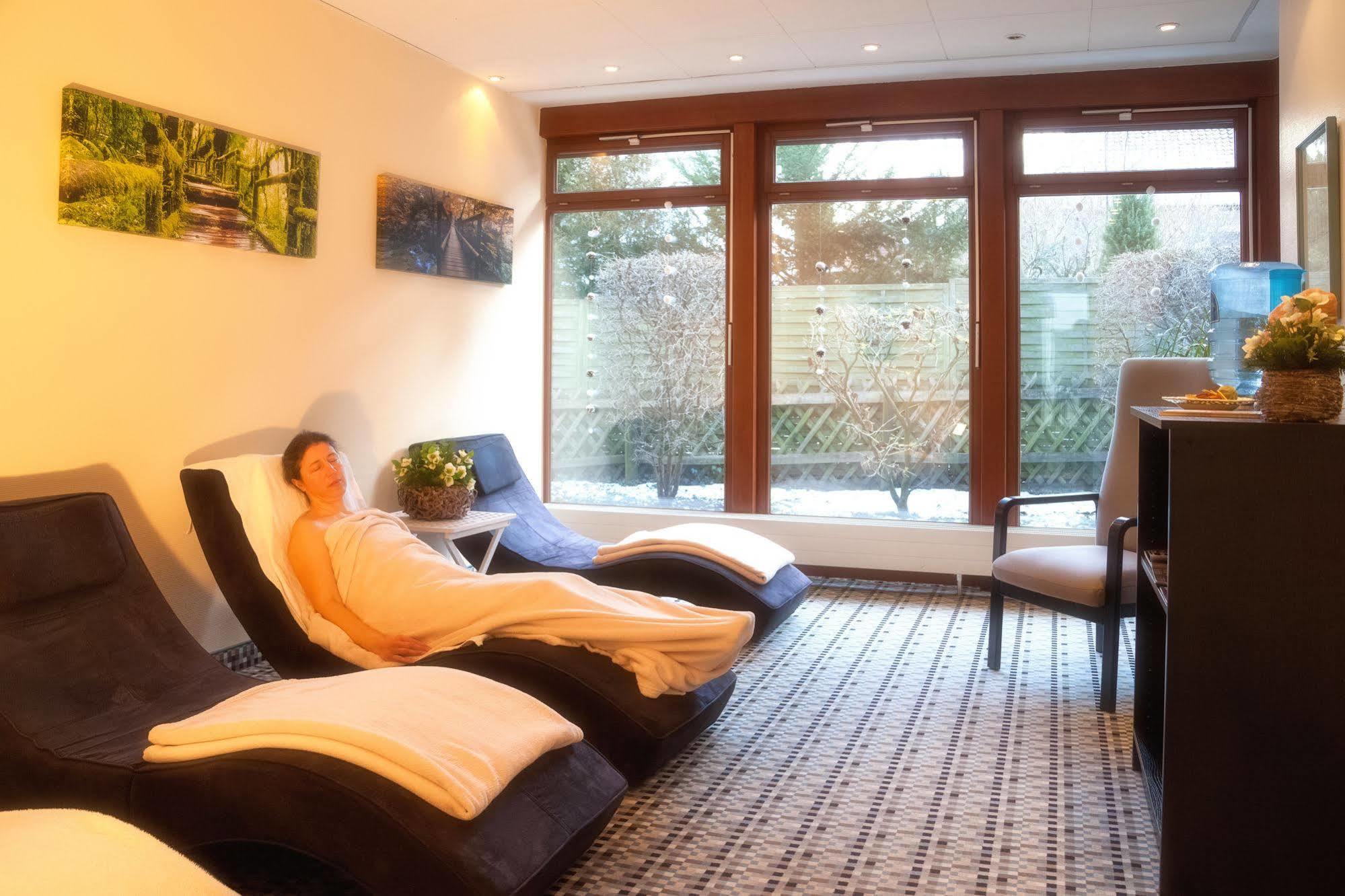 Vitalhotel Am Stadtpark Superior باد هازبرغ المظهر الخارجي الصورة
